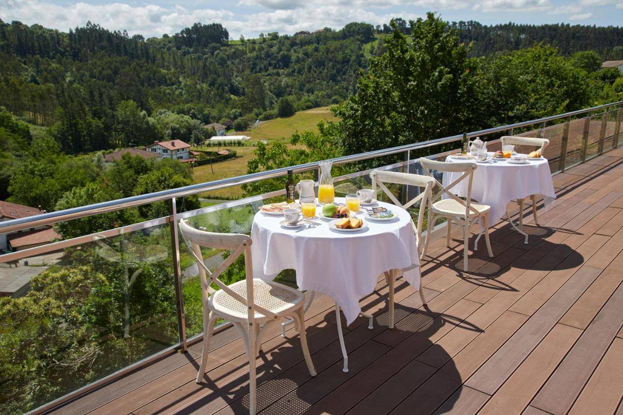 Desayuno con vistas en el hotel
